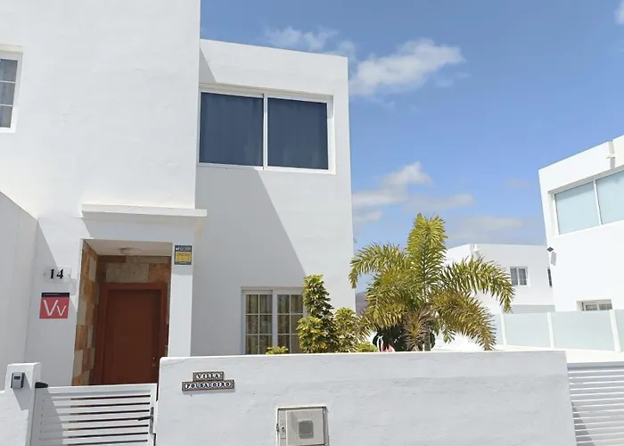 Pousadoiro بلايا بلانكا