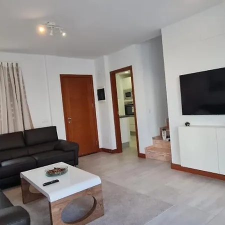 Pousadoiro Villa *