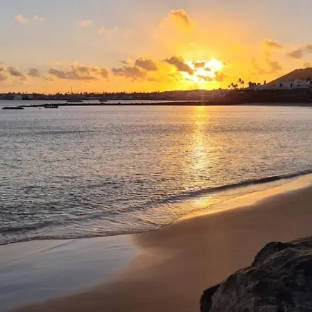 Pousadoiro Playa Blanca (Lanzarote)