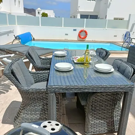 Pousadoiro * Playa Blanca (Lanzarote)